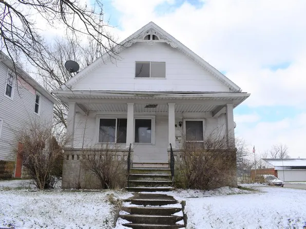 515 W Culbertson St, Fostoria, OH 44830