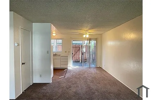 451 Fleming Ave E Photo 1