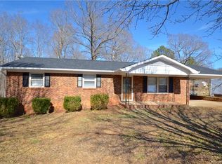 120 Richardson Rd, Dallas, NC 28034