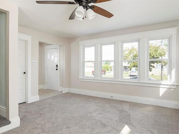 3rd image of 153 Riverdale Ave
