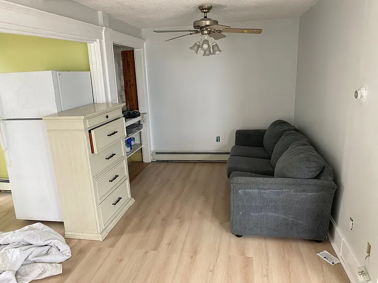 7A Lynn Shore Dr #7A — Photo 11