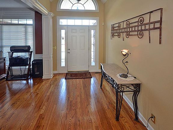 3rd image of 8001 Vineyard Ln