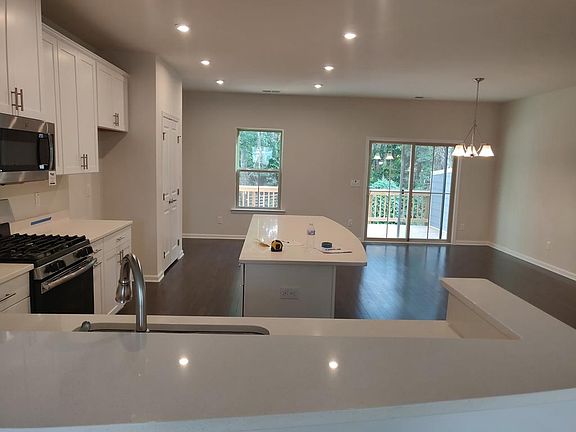 Kitchen, Dining and Deck