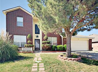 520 Ashdale Dr, Fort Worth, TX 76140