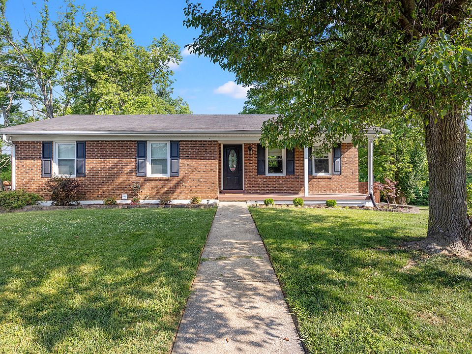 1st image of 1353 Canonero Dr