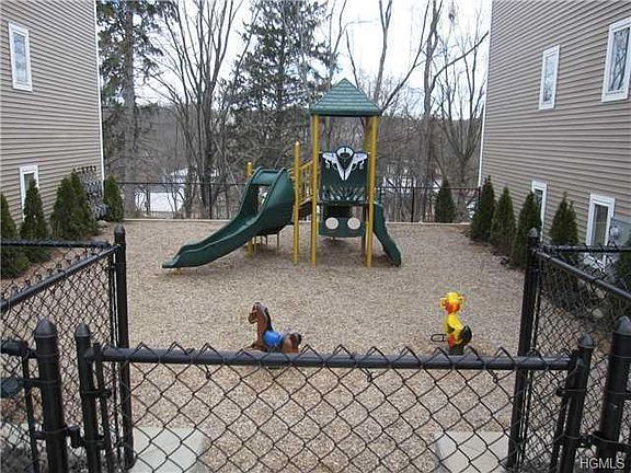 4th image of 411 Tondo Cir