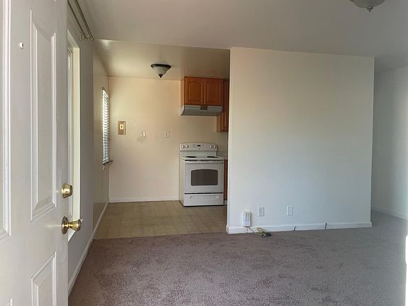 4th image of 472 San Anselmo Ave N #3