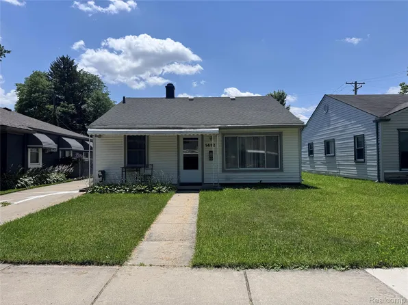 1412 E Goulson Ave, Hazel Park, MI 48030