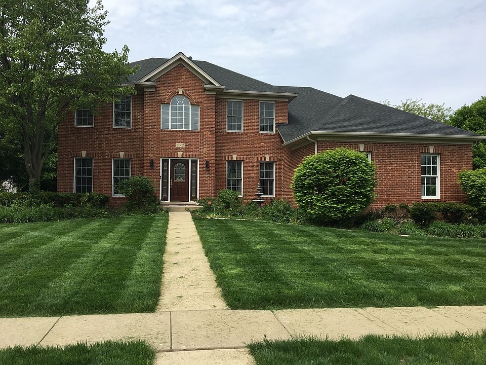 1st image of 472 Burr Oak Dr