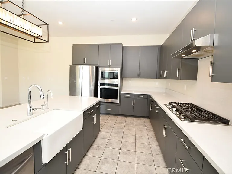 15743 Butterfly Dr — Photo 7