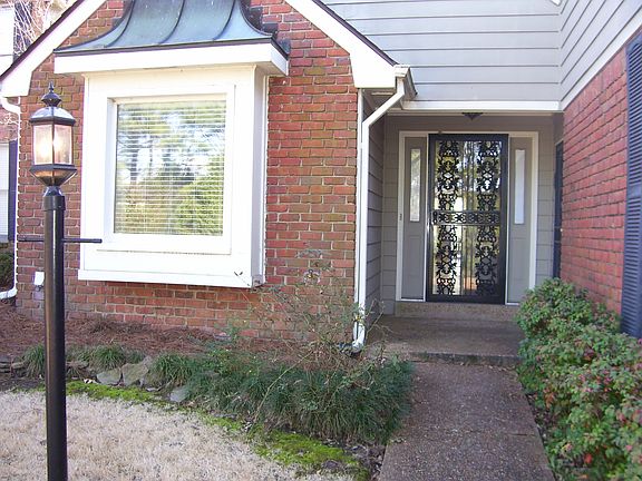 2nd image of 8809 Fairway Gardens Dr