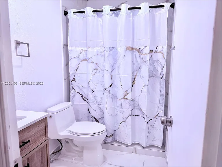7011 Crown Gate Ct #0 — Photo 8