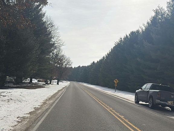 5th image of N1296 County Rd E