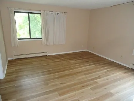 4 Pine Tree Dr #221 — Photo 14
