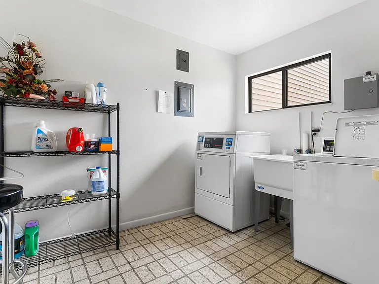 Creekside Terre Apartments — Photo 30