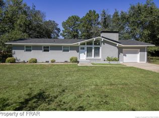 900 Kaywood Dr, Fayetteville, NC 28311