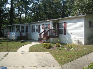 1 Hazeltop Dr, Sicklerville, NJ 08081