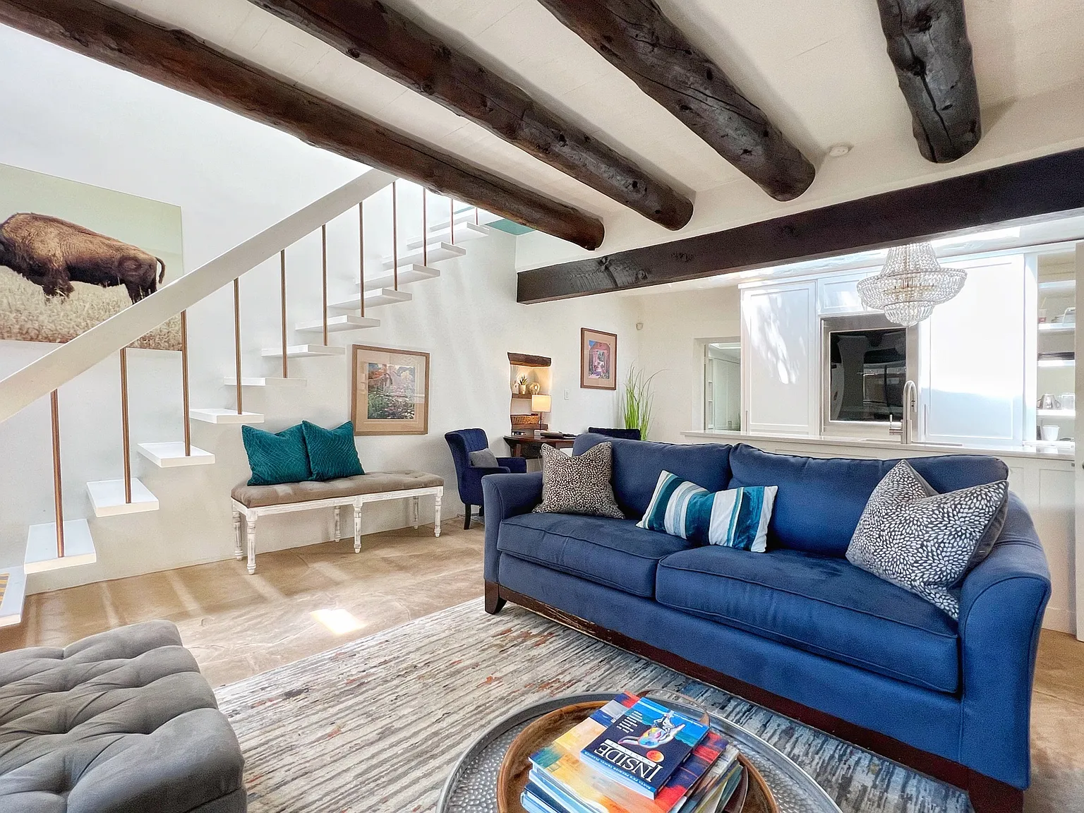 1027 Canyon Rd — Photo 3