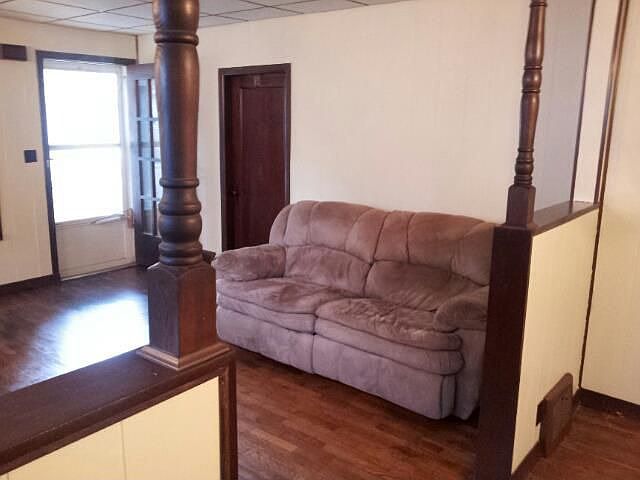 1st image of 124 N College Ave