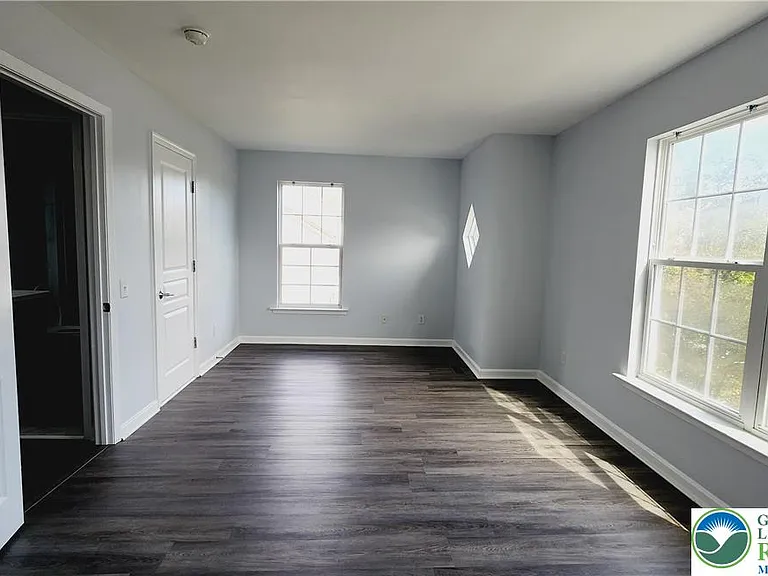 1816 Emerald Dr S — Photo 38