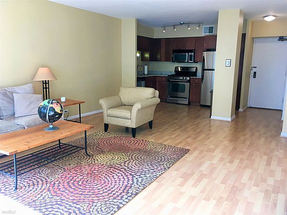 4th image of 1000 N Lake Shore Dr APT 907