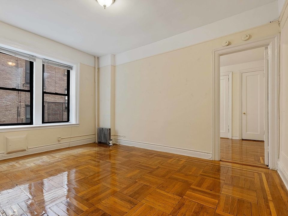 1st image of 55 Payson Ave #C3