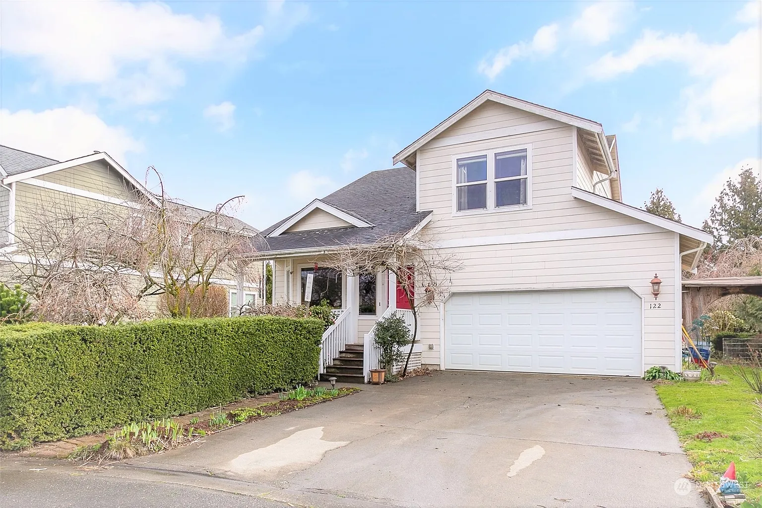 122 Roosevelt Court photo 1