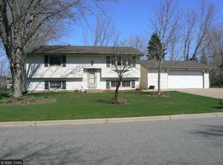 4100 Willow Rd N, Minneapolis, MN 55443