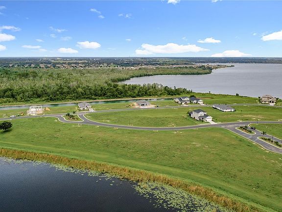 3rd image of 434 Waterfern Trail Dr
