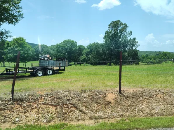 1 Friendship Rd, Conway, AR 72032