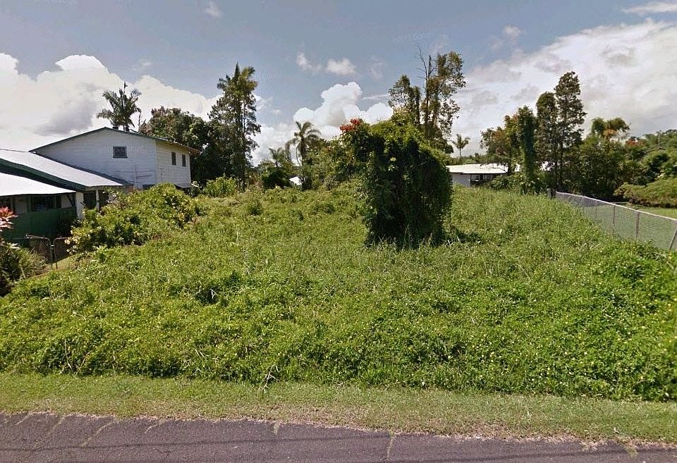 2nd image of LOT 13 Six