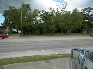 5306 S Main St, Crosby, TX 77532