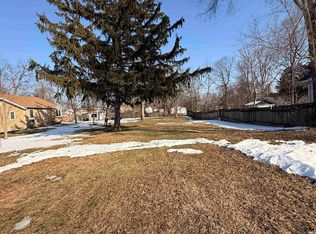 3904 Foresthill Ave, Fort Wayne, IN 46805