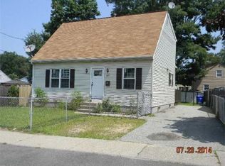 1271 Saint James Ave, Springfield, MA 01104