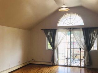 66-25 53rd Ave FLOOR 2, Maspeth, NY 11378