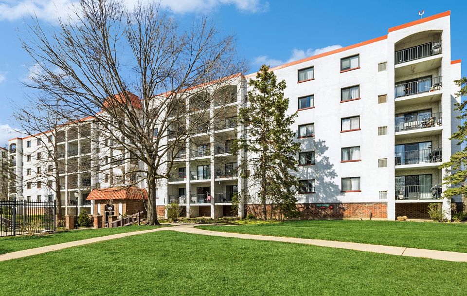 1st image of 350 Plum Creek Dr #3111