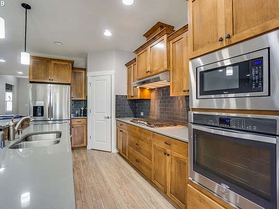 4th image of 15413 NE 104th St
