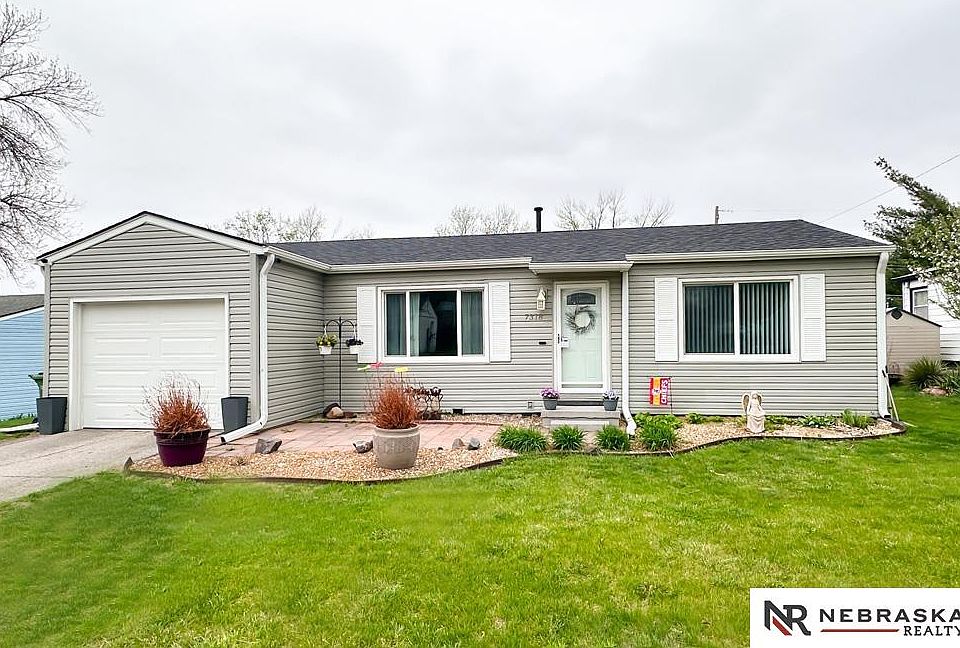 1st image of 7318 S 41st Ave