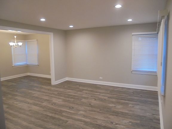 3rd image of 478 La Porte Ave