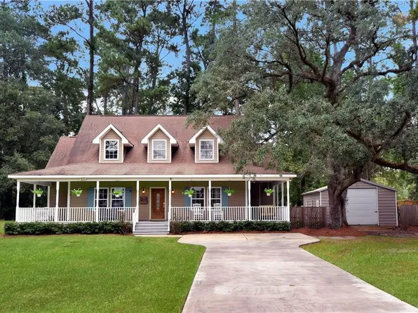118 Dovewood Dr, Brunswick, GA 31523