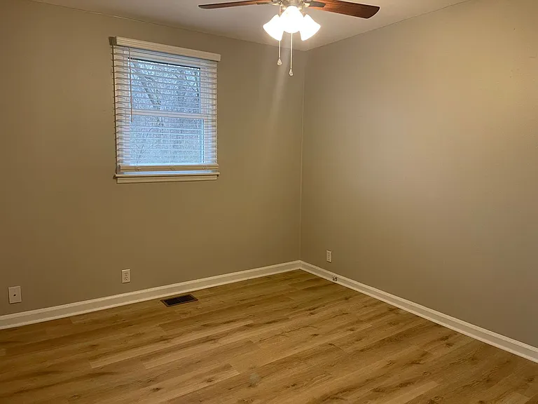 3540 Albee Dr — Photo 14