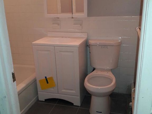 park manor bathroom