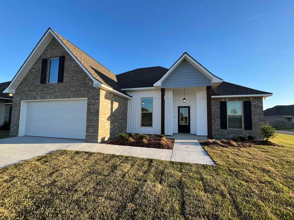 1489 Hamlet Ln, Lake Charles, LA 70611