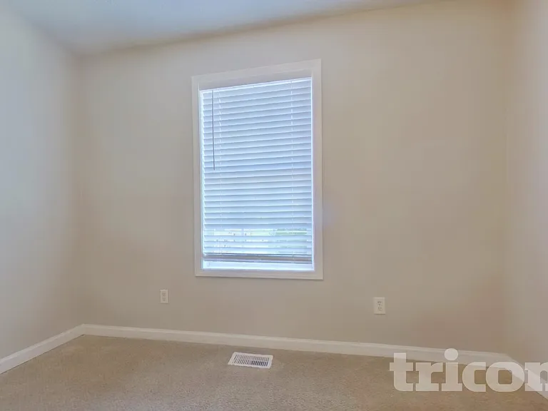 39 Dane Ln — Photo 12
