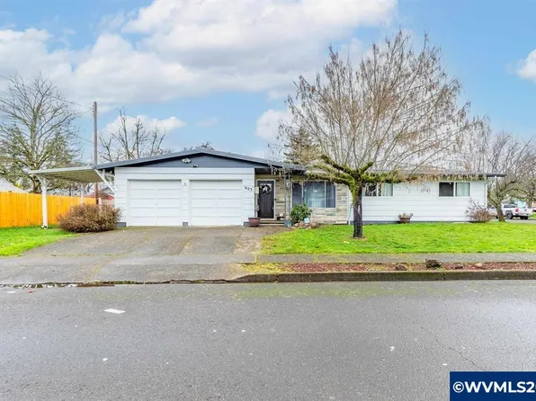 903 6th Ave, Sweet Home, OR 97386