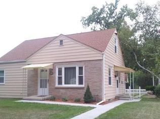 2642 S 85th St, Milwaukee, WI 53227
