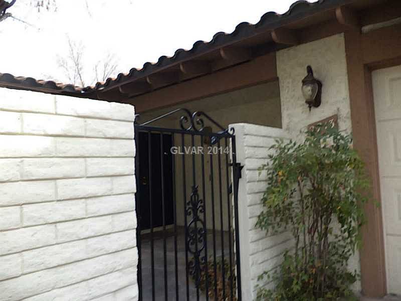 1st image of 2213 Plaza De La Candela