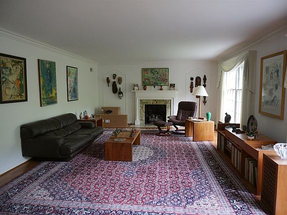 5th image of 3550 Principio Ave