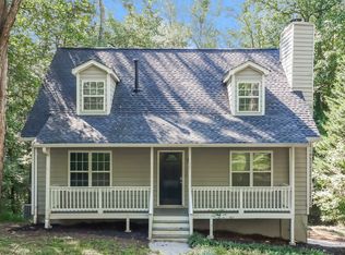 565 Bells Ferry Pl, Acworth, GA 30102