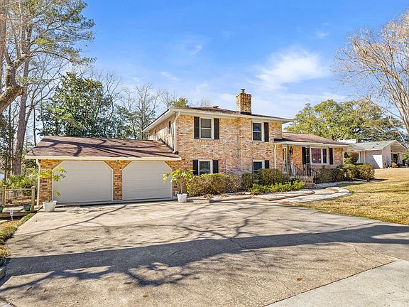 5th image of 117 Goose Creek Dr